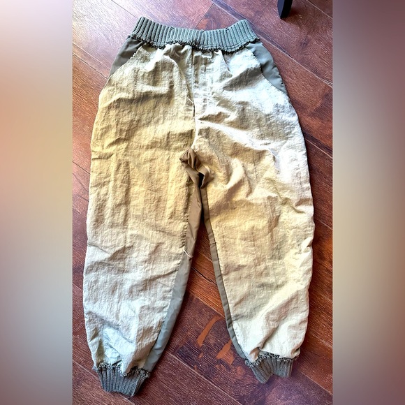 Zara Cargo Pants - Picture 1 of 10